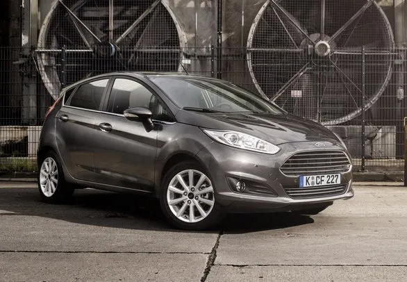 FORD FIESTA 2013 PROBLÈMES