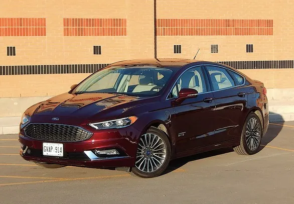 FORD FUSION ENERGI 2018 PROBLÈMES