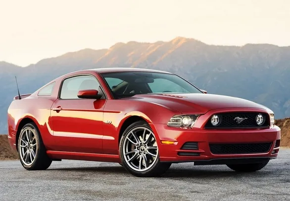 FORD MUSTANG 2012 PROBLÈMES