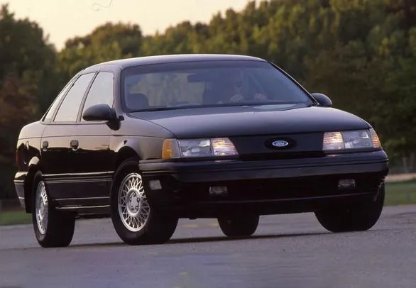 FORD TAURUS SHO 1990 PROBLÈMES