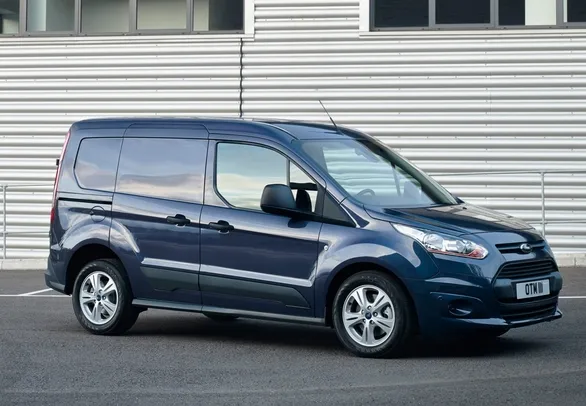 FORD TRANSIT CONNECT 2017 PROBLÈMES